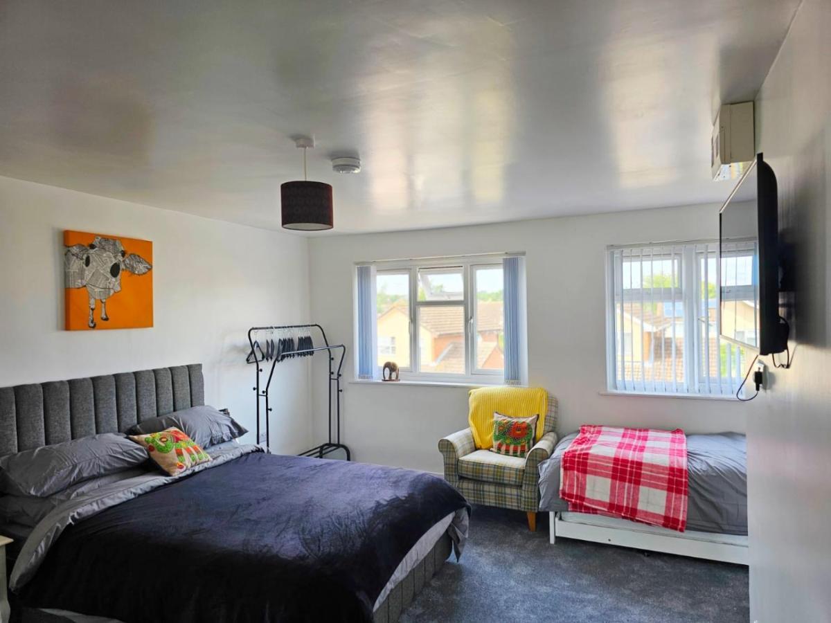 בראקלי Modern Comfortable Quiet Self Contained Apartments מראה חיצוני תמונה