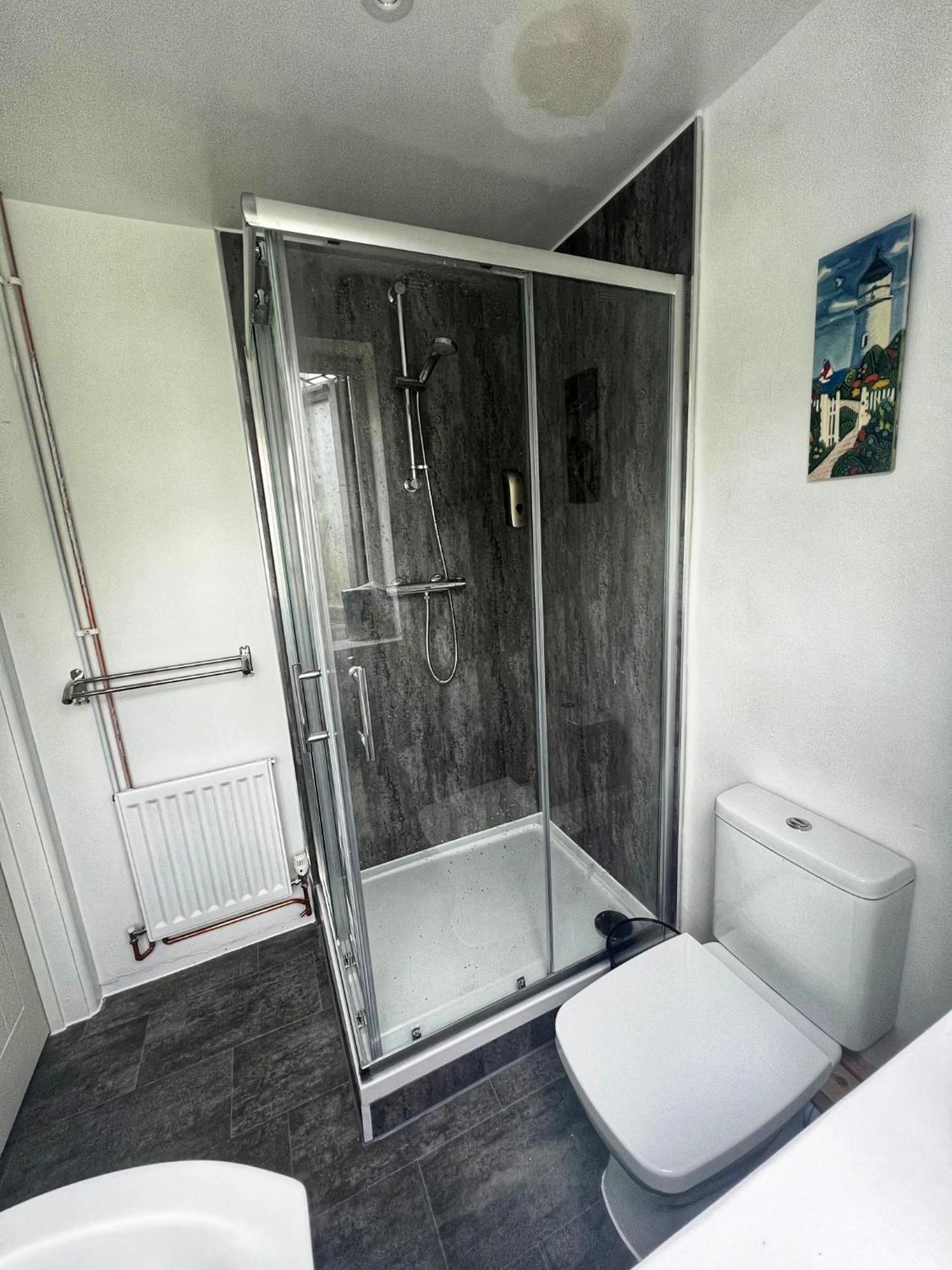 בראקלי Modern Comfortable Quiet Self Contained Apartments מראה חיצוני תמונה